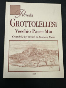 Book Cover: Proverbi Grottolellesi. Vecchio Paese mio